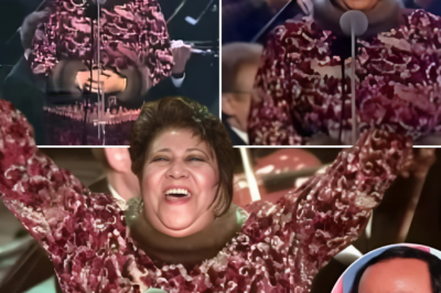 Aretha Franklin’s unforgettable performance of “Nessun Dorma” at the 1998 Grammy Awards remains one of the most powerful moments in the history of the ceremony. Stepping in at the last minute to replace Luciano Pavarotti, who had to withdraw due to illness, Aretha showcased her unmatched vocal prowess, effortlessly conquering the iconic aria from Puccini’s Turandot. With her commanding voice, she delivered an emotionally charged rendition that left the audience in awe, blending the worlds of opera and soul in a truly unique way.