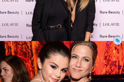 Jennifer Aniston and Selena Gomez pal around at an event and more star snaps