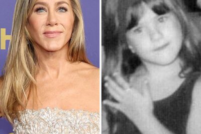 Jennifer Aniston’s childhood turned out to be not as peaceful as people thought. Few people expected that she was forced to dress up as a Greek girl many times and was forced to do actions that haunted her for the rest of her life.