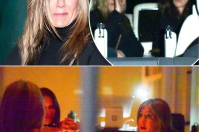 SHOCKING: COURTENEY COX AND JENNIFER ANISTON REUNITE AT A MYSTERIOUS DINNER! In an emotional moment, Courteney Cox reconnected with her soulmate Jennifer Aniston over a cozy dinner with her “mystery” boyfriend. The real surprise came when their intimate conversation unexpectedly spilled jaw-dropping details about a new film project they’ll both star in, sending fans into a frenzy!