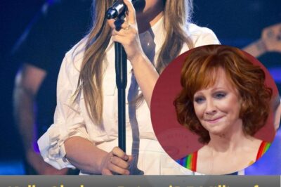 Kelly Clarkson canceled her Texas charity concert after her ex-husband’s death but still raised $1.5 million for relief efforts. Yet what truly shocked everyone — even Reba McEntire — was the quiet gesture Kelly revealed afterward, a moment fans never expected!