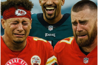 Mahomes and Reid Speak Out on Kelce’s Interception After Chiefs’ Heartbreaking Loss to Eagles in Home Opener!