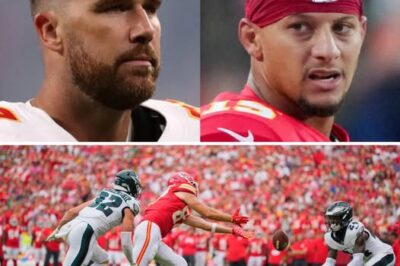 Patrick Mahomes Addresses the Issue After Travis Kelce’s Costly Drop vs. Eagles
