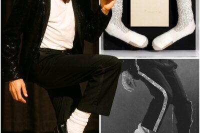 Michael Jackson’s Iconic Glittery Socks Sell for $8,000 at Auction, A Priceless Piece of History!
