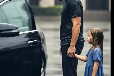 After losing everything, it was just my daughter and me — broke, tired, and living out of a suitcase. I spent our last $612 on an old bus. She sniffed the air and whispered, “Dad… something’s off.” What we found inside changed everything.