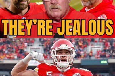 The Dynasty’s Head Start: How the 4-3 Chiefs Went from ‘Broken’ to ‘Better Than Ever’